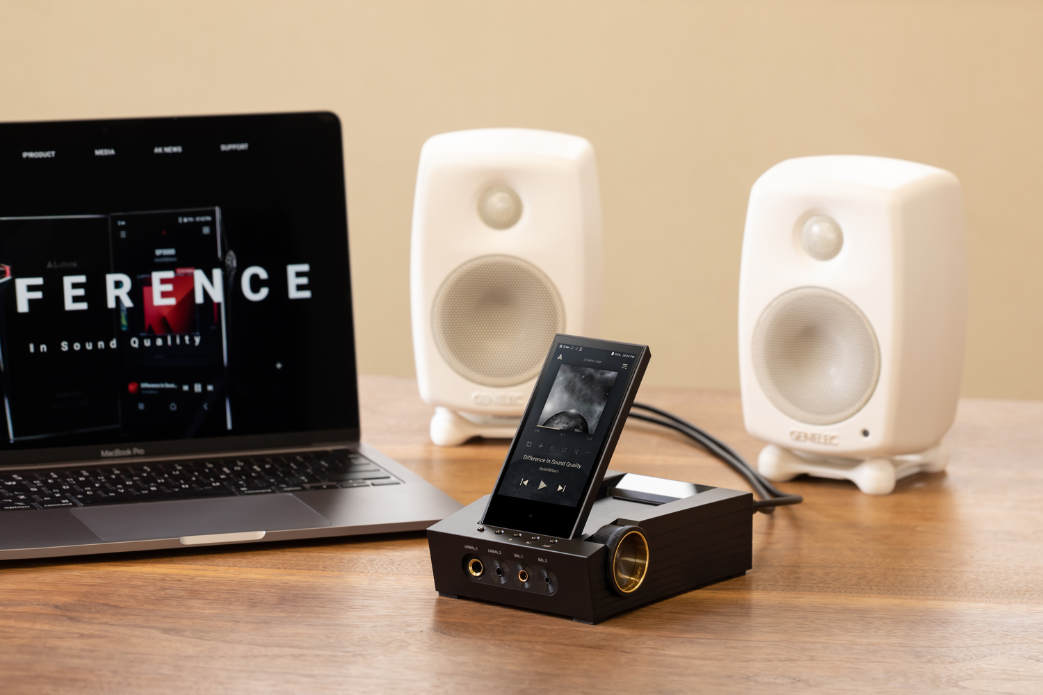 オーディオプレイヤー・コンポ　アユート Astell＆Kern DAC ACRO CA1000T [IRV-ACRO-CA1000T-OB] Astell&Kern Acro CA1000T Transportable DAP | Bloom Audio